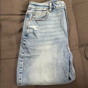 American Eagle Mom Jeans